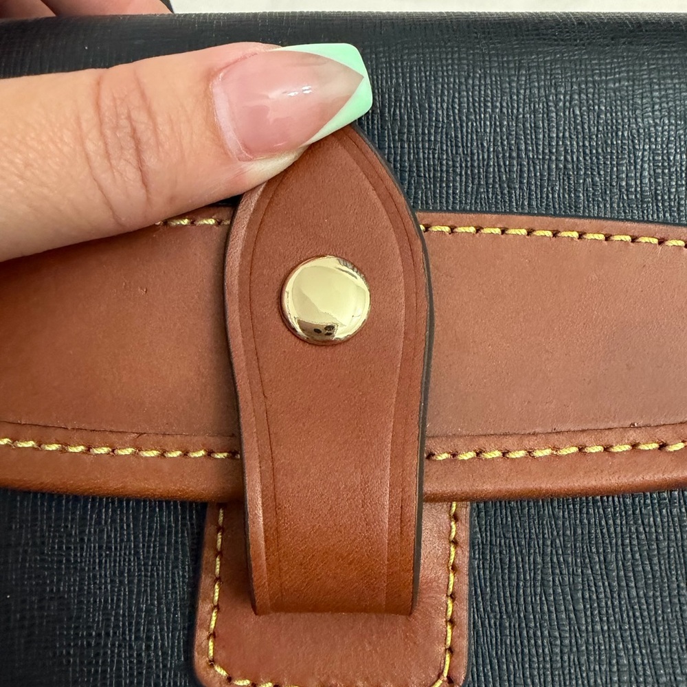 Dooney & Bourke Black and Brown leather - Picture 5 of 14